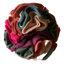 Load image into Gallery viewer, Snuffle Ball